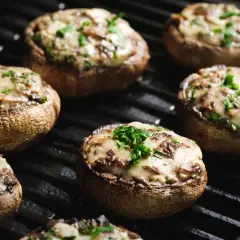 Grillowane pieczarki: 5 przepisów i sekrety idealnego smaku
